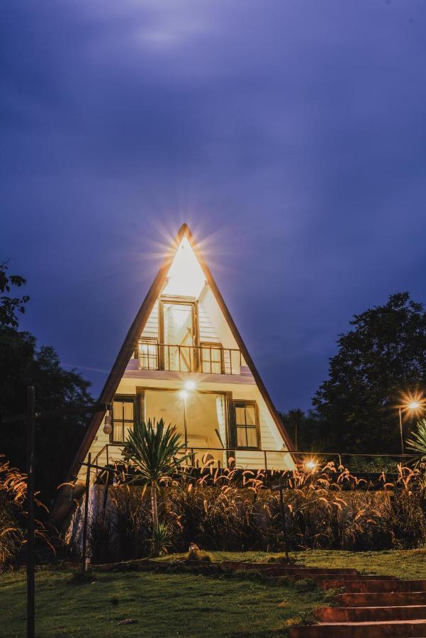 Nang Non Camping Ville นางนอนแค้มป์ปิ้งวิลล์ Mae Sai Dış mekan fotoğraf